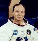 El astronauta Edgar Mitchell asegura que ya ha habido contacto con extraterrestres