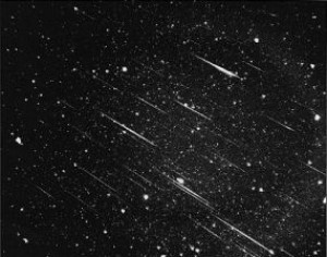Pronostican una Lluvia de Estrellas