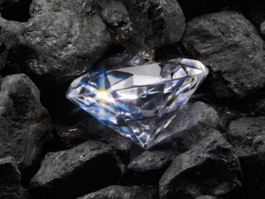 Diamantes Negros Explicarían el Deserrollo de la Vida en la Tierra