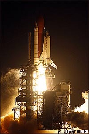 Despegó Discovery pese a los contratiempos