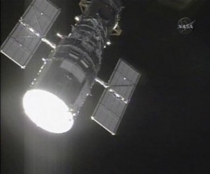 Instalan cámara del tamaño de un piano en telescopio espacial